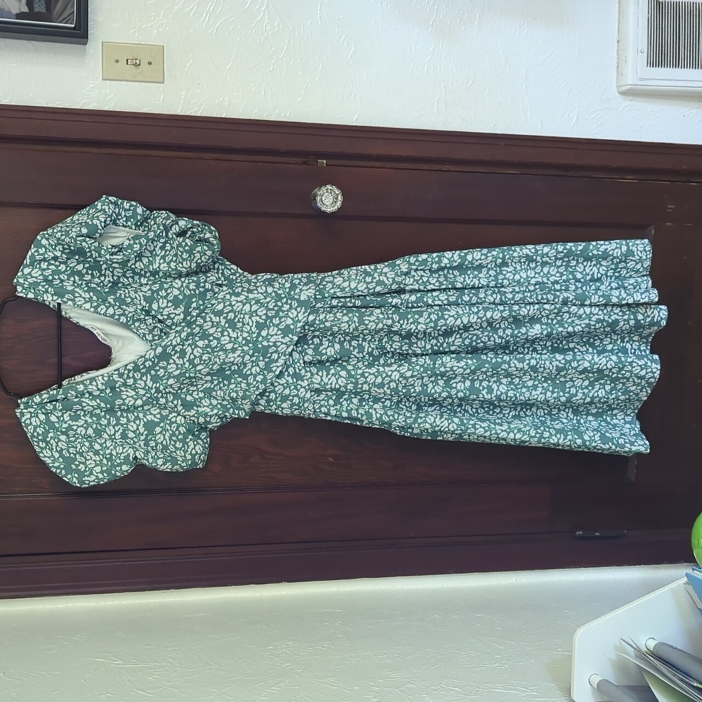 eShakti Green & White Floral Puff Sleeve Layered Cottagecore Full Dress Size 4X
